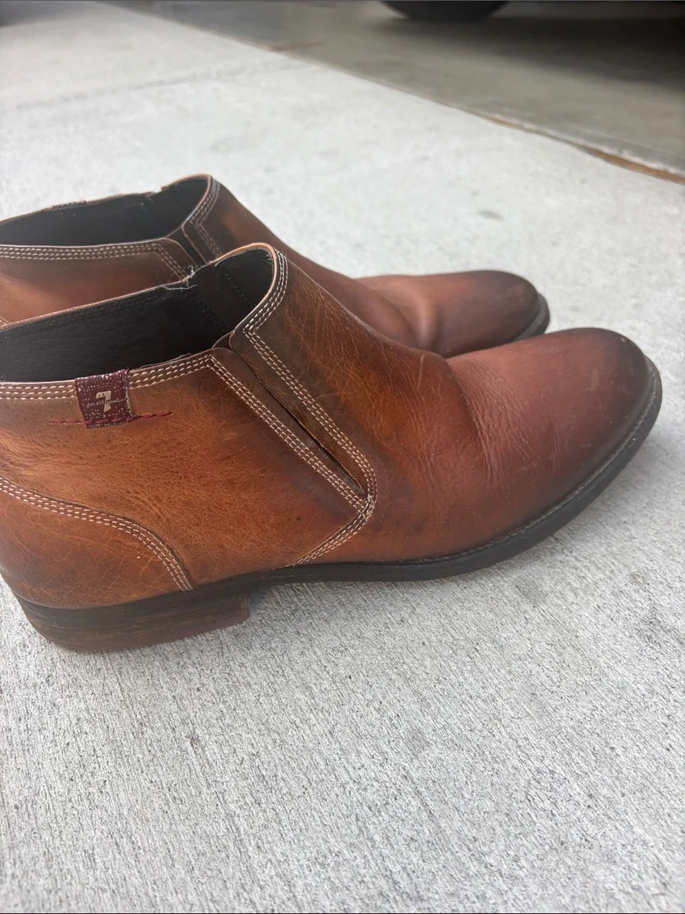 Men's Brown Leather Chukka Boots - Casual Pull-On Style